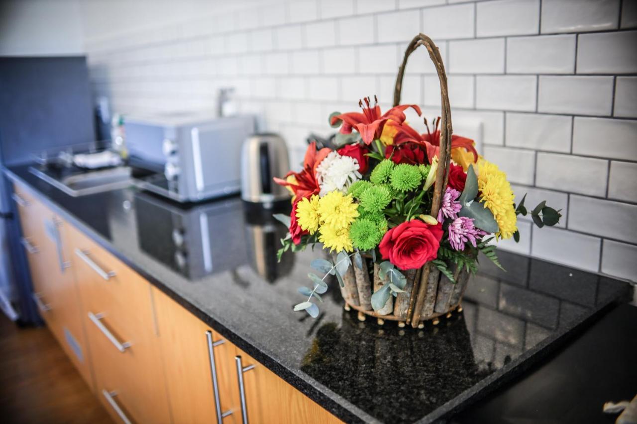Modern Farm Apartment Lichtenburg ภายนอก รูปภาพ