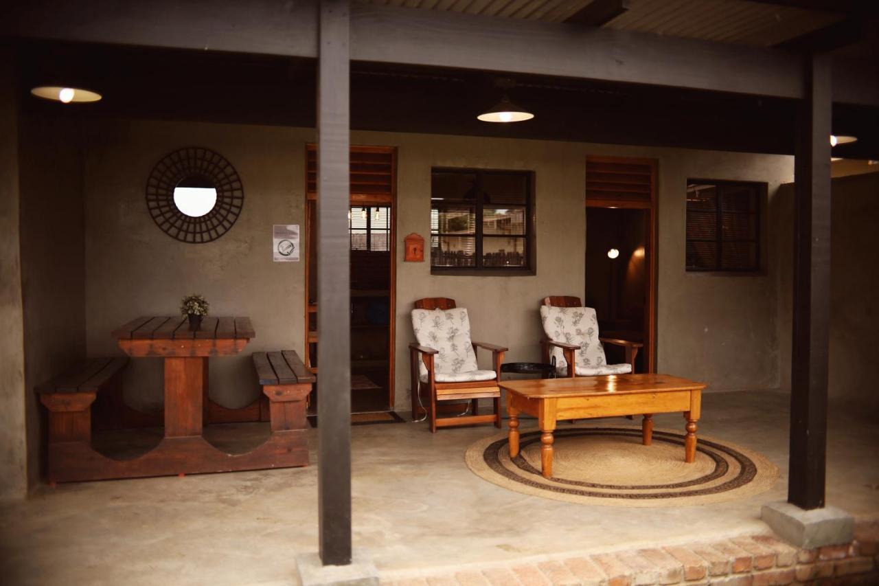 Modern Farm Apartment Lichtenburg ภายนอก รูปภาพ