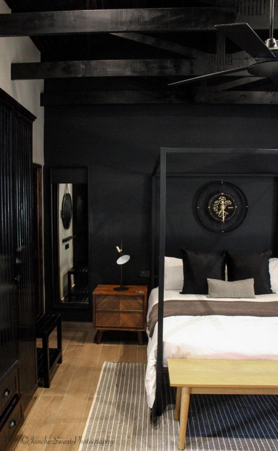 Modern Farm Apartment Lichtenburg ภายนอก รูปภาพ