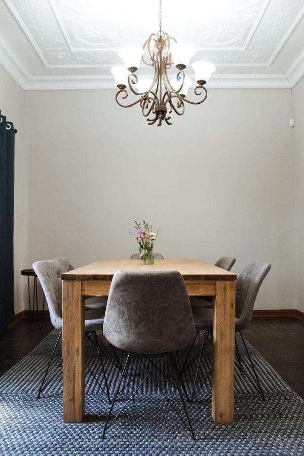 Modern Farm Apartment Lichtenburg ภายนอก รูปภาพ