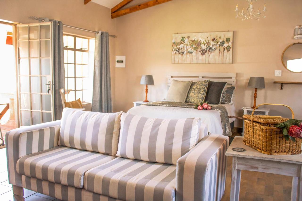 Modern Farm Apartment Lichtenburg ภายนอก รูปภาพ
