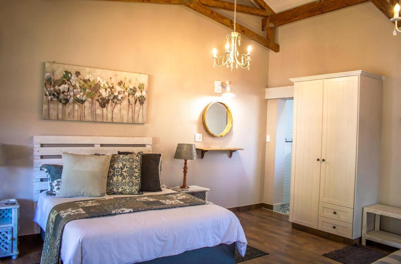 Modern Farm Apartment Lichtenburg ภายนอก รูปภาพ
